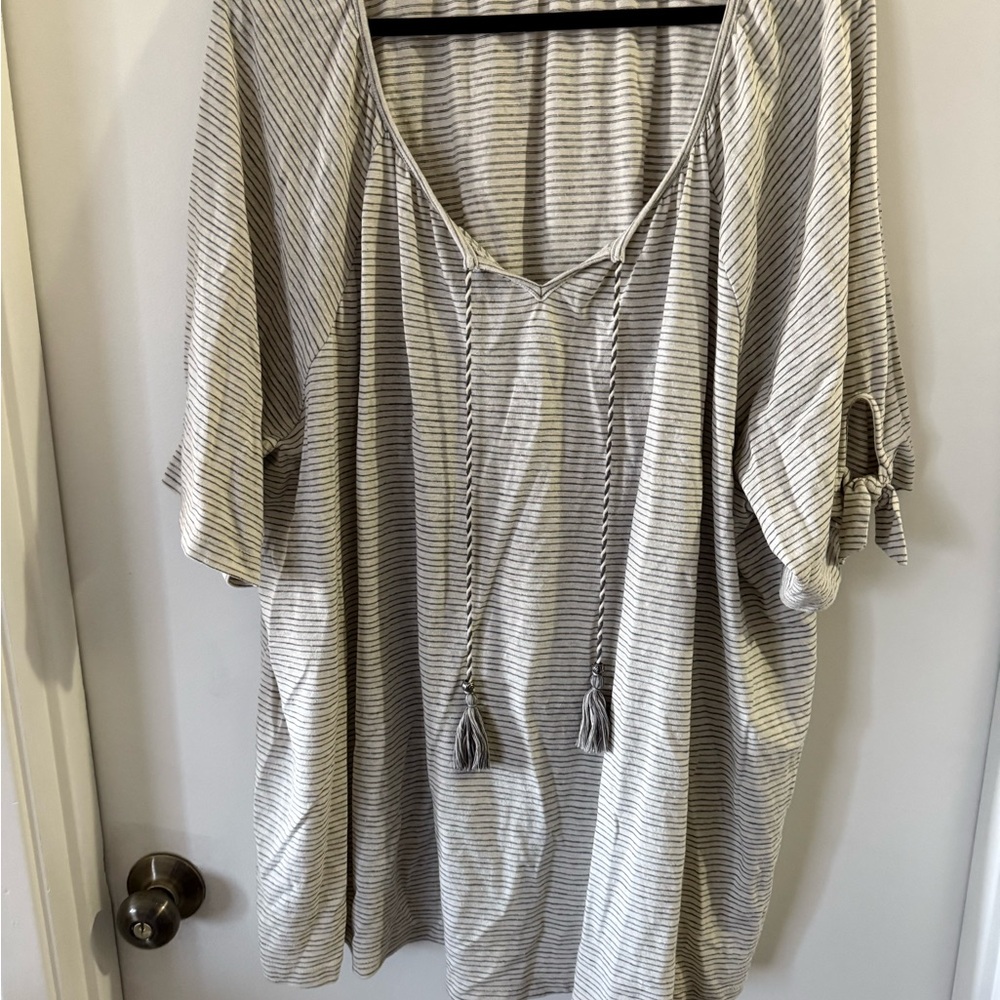 Catherines Woman’s Plus Striped Top Blouse Front Tie At Neckline 4X 30/32W